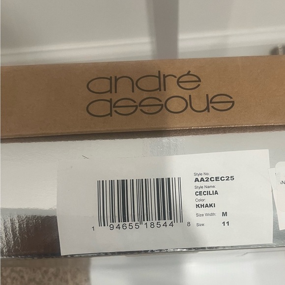 NIB / André Assous Women's Cecilia Wedge Sandal / Color: Beige/Khaki - Picture 5 of 6